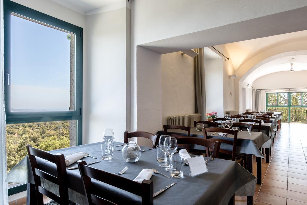 Hostatgeria Restaurant Els Angels Madremanya Ngoại thất bức ảnh