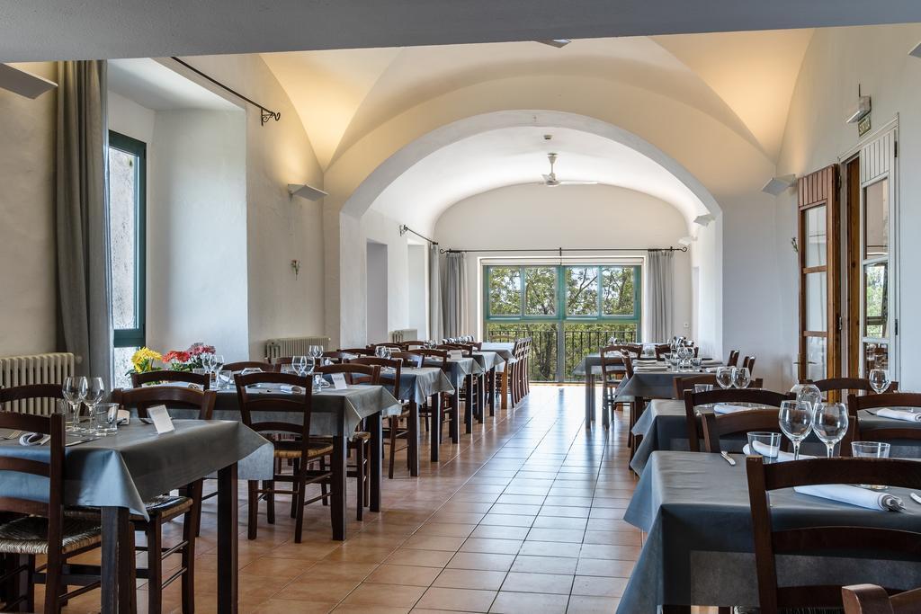 Hostatgeria Restaurant Els Angels Madremanya Ngoại thất bức ảnh